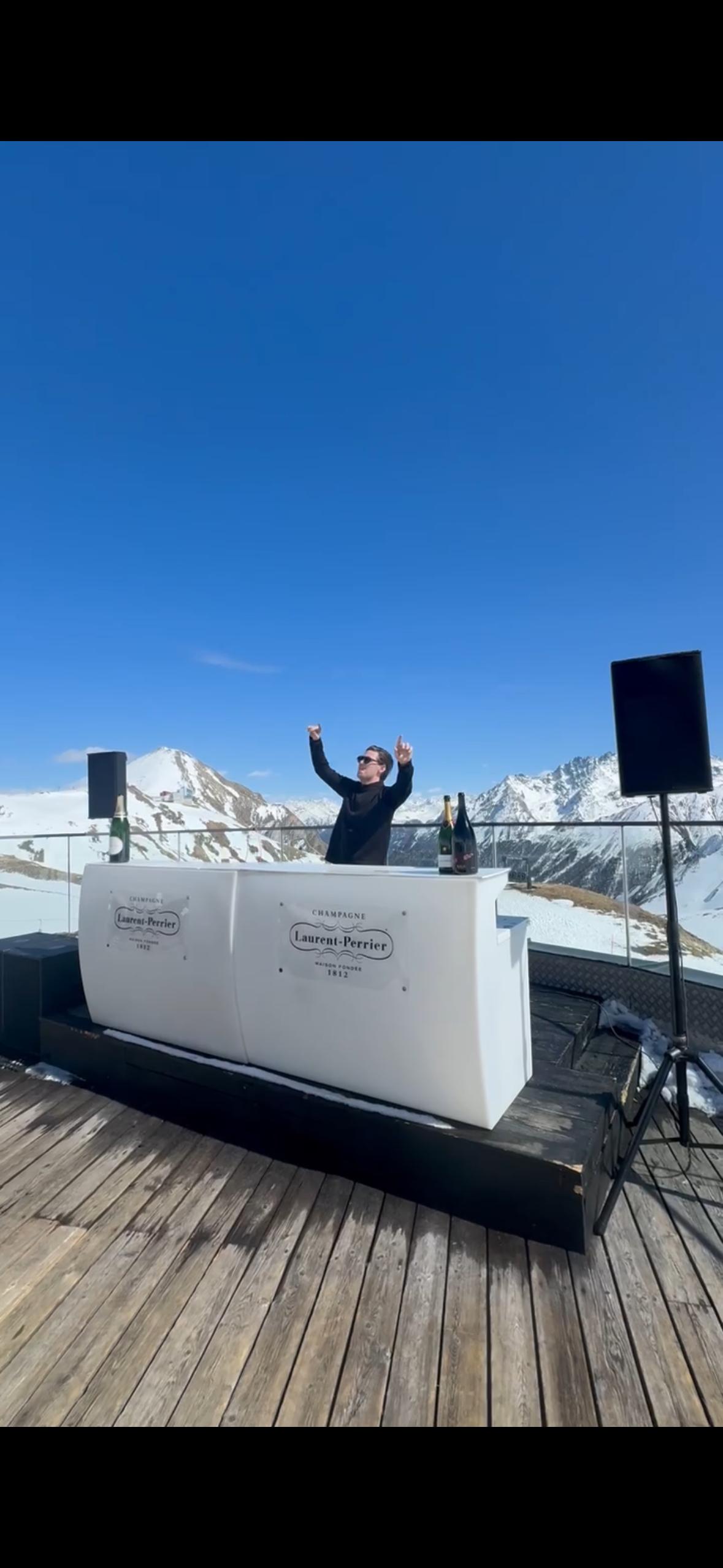 Daan Geeven tijdens een wintersport set